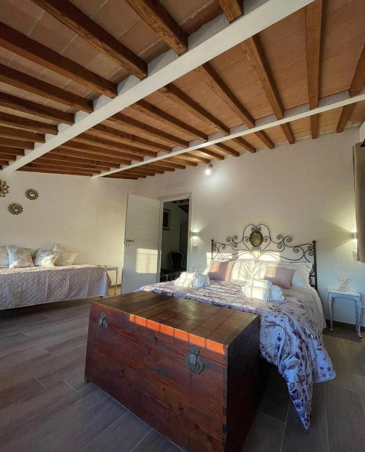 Agriturismo La Corte Del Sole Siena Exterior foto