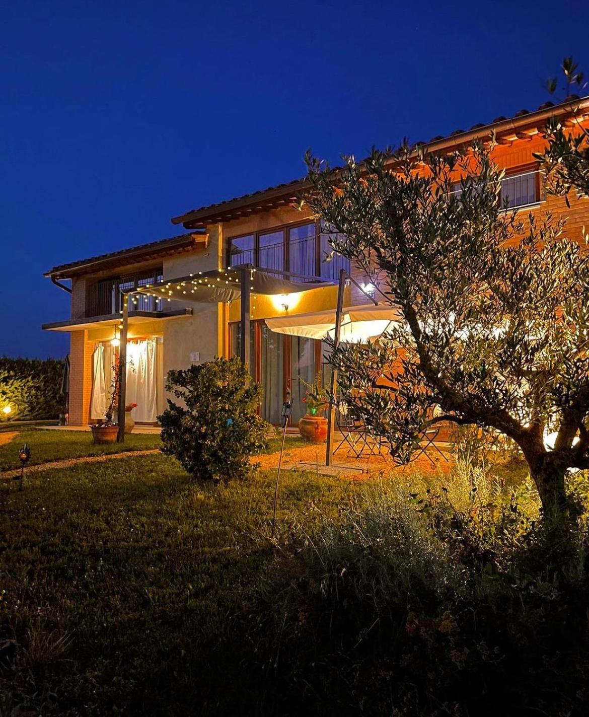 Agriturismo La Corte Del Sole Siena Exterior foto